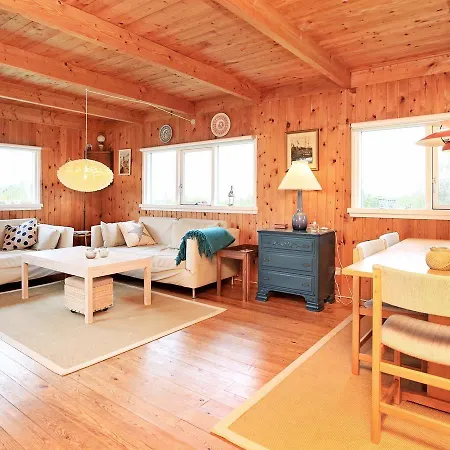 Holiday Iv Ferienhaus